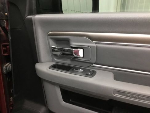 Used 2017 RAM 1500 Big Horn AWD/4WD image 26