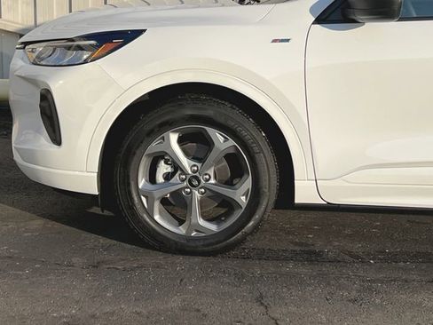 Used 2023 Ford Escape ST-Line w/ Tech Pack #1 image 19