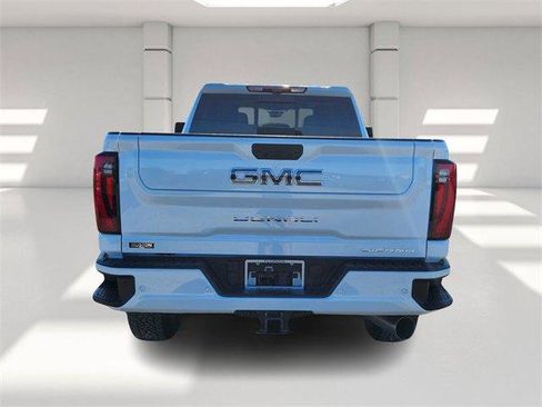 New 2026 GMC Sierra 2500 Denali Ultimate image 4