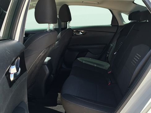 Used 2019 Kia Forte S w/ S Premium Package FWD image 25