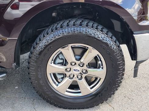 Used 2020 Ford F150 XLT w/ Equipment Group 302A Luxury AWD/4WD image 24