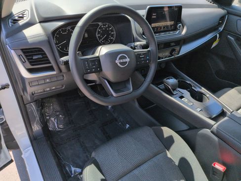 New 2026 Nissan Rogue SV image 2