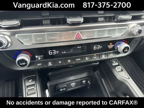 Certified 2025 Kia Telluride S image 19