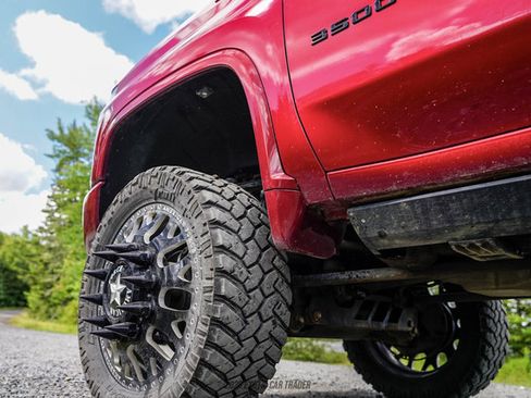 Used 2022 Chevrolet Silverado 3500 High Country AWD/4WD image 48