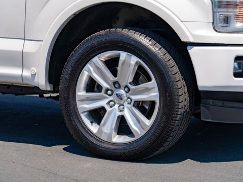 Used 2018 Ford F150 Platinum w/ Technology Package AWD/4WD image 7