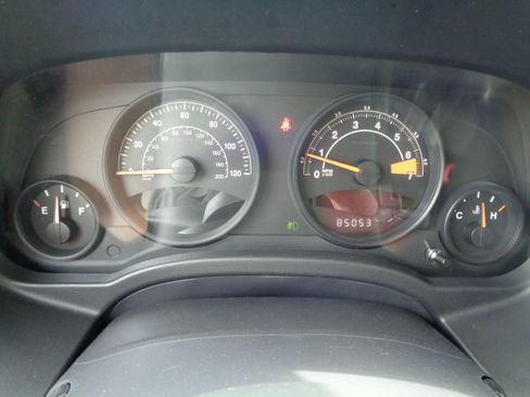 Used 2017 Jeep Patriot Sport image 7