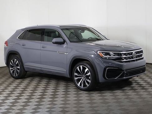 Used 2020 Volkswagen Atlas Cross Sport SEL Premium R-Line image 2
