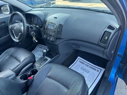 Used 2012 Hyundai Elantra FWD image 13