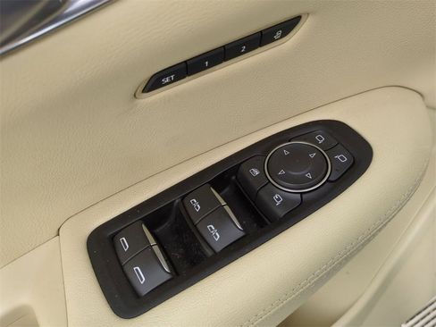 Certified 2019 Cadillac XT5 Luxury image 22