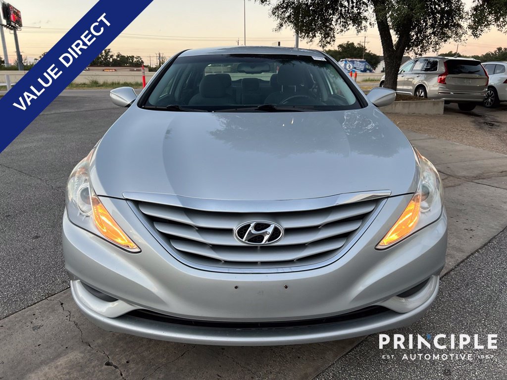 Used 2012 Hyundai Sonata GLS FWD image 3