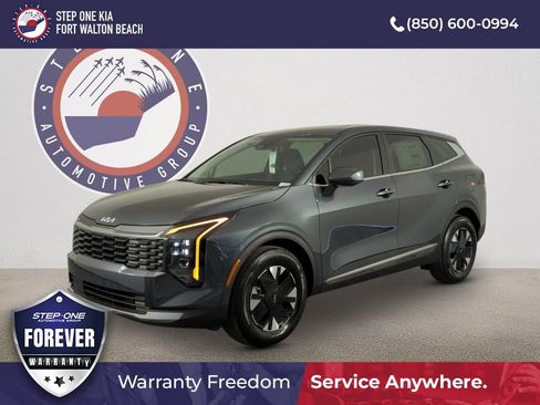 New 2026 Kia Sportage LX image 1