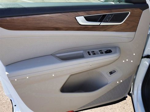 New 2026 Volkswagen Atlas SE image 14