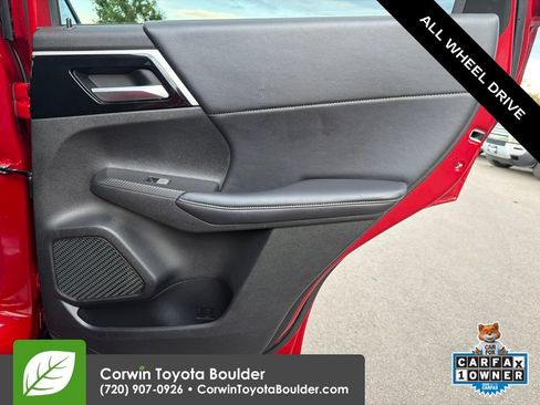 Used 2025 Mitsubishi Outlander SE AWD/4WD image 14
