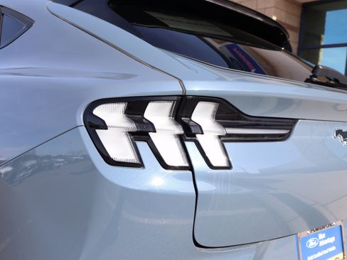 Certified 2024 Ford Mustang Mach-E Select image 18