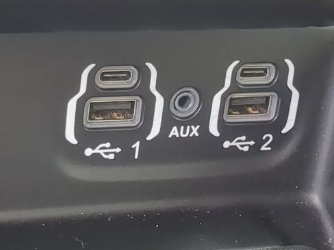 Used 2022 RAM 3500 Limited image 23