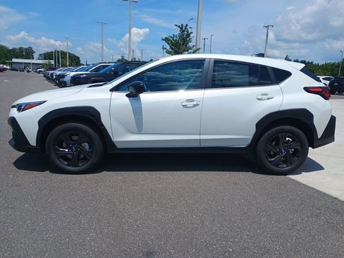 New 2026 Subaru Crosstrek 2.5i AWD/4WD image 3