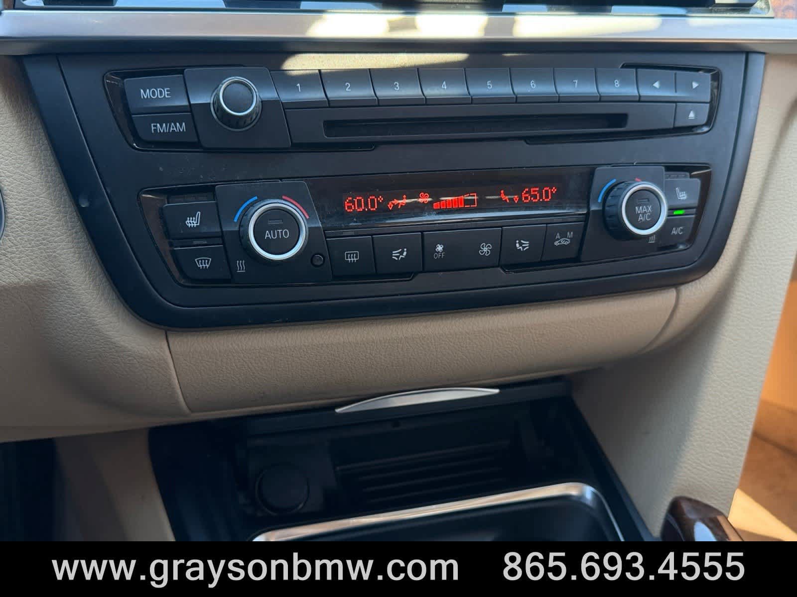 Used 2014 BMW 320i xDrive Sedan AWD/4WD image 27