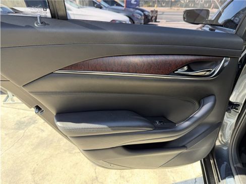 Used 2018 Cadillac CTS Luxury RWD image 21