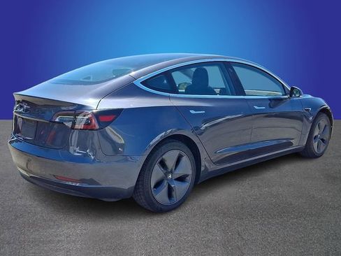 Used 2020 Tesla Model 3 Standard Range Plus RWD image 4