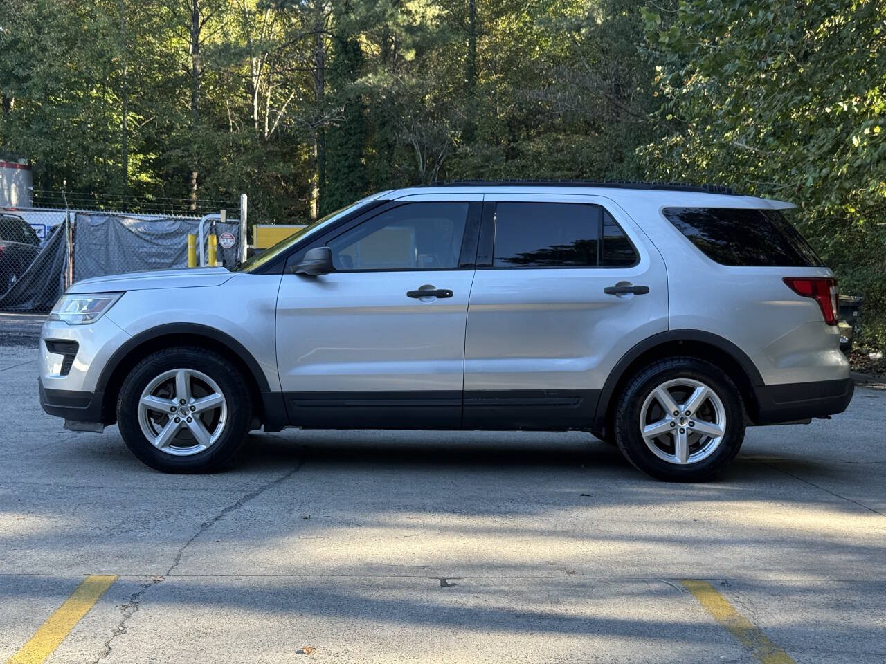Used 2018 Ford Explorer FWD image 6