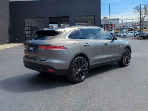 Used 2019 Jaguar F-PACE Portfolio image 5