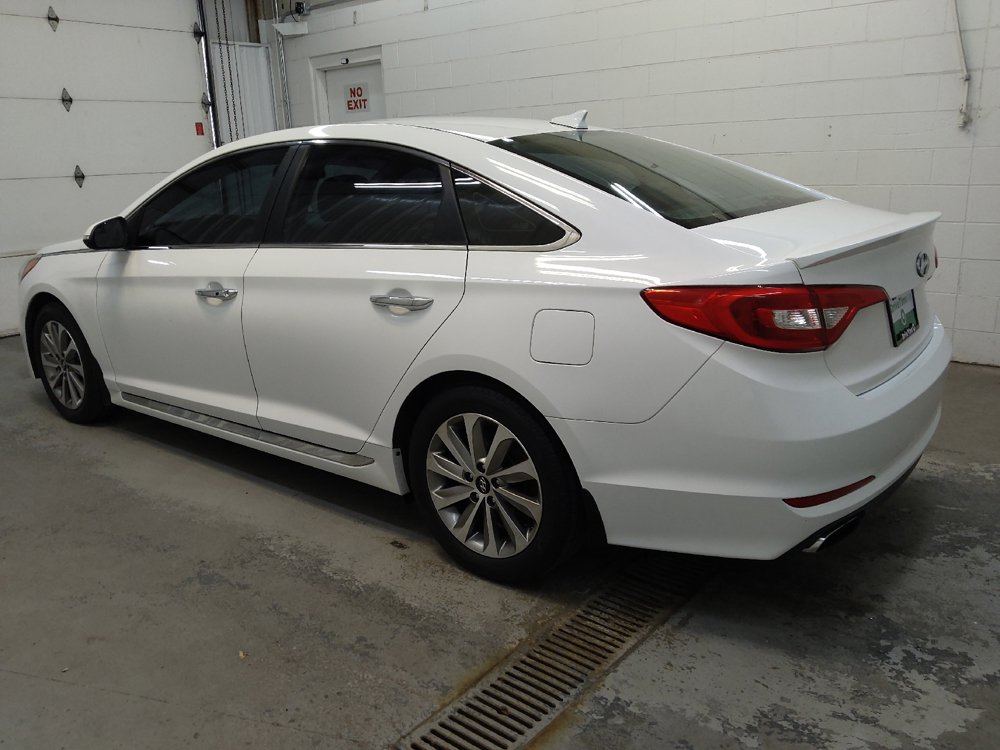Used 2017 Hyundai Sonata Sport w/ Value Edition Package 02 FWD image 3