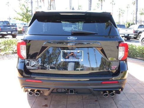Certified 2022 Ford Explorer ST w/ Equipment Group 401A image 3