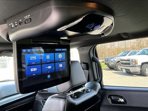 Used 2022 Dodge Durango GT image 16