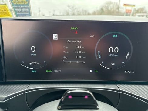 Certified 2024 Hyundai Santa Fe Calligraphy image 8