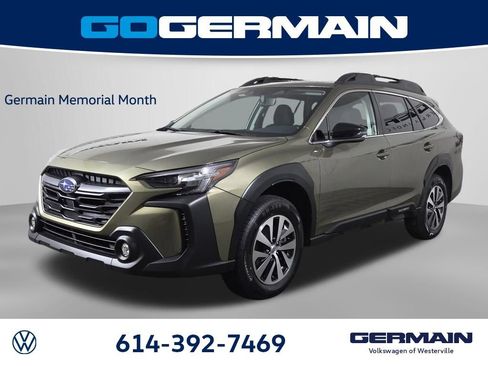 Used 2023 Subaru Outback Premium AWD/4WD image 1
