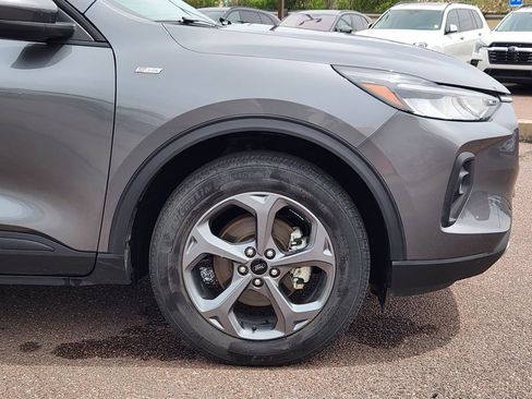 Used 2025 Ford Escape ST-Line Select AWD/4WD image 29