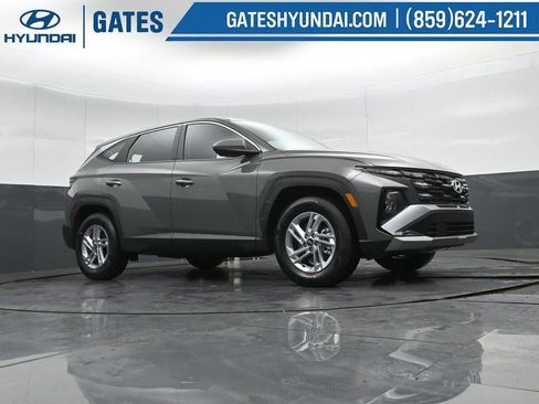 New 2026 Hyundai Tucson SE image 38