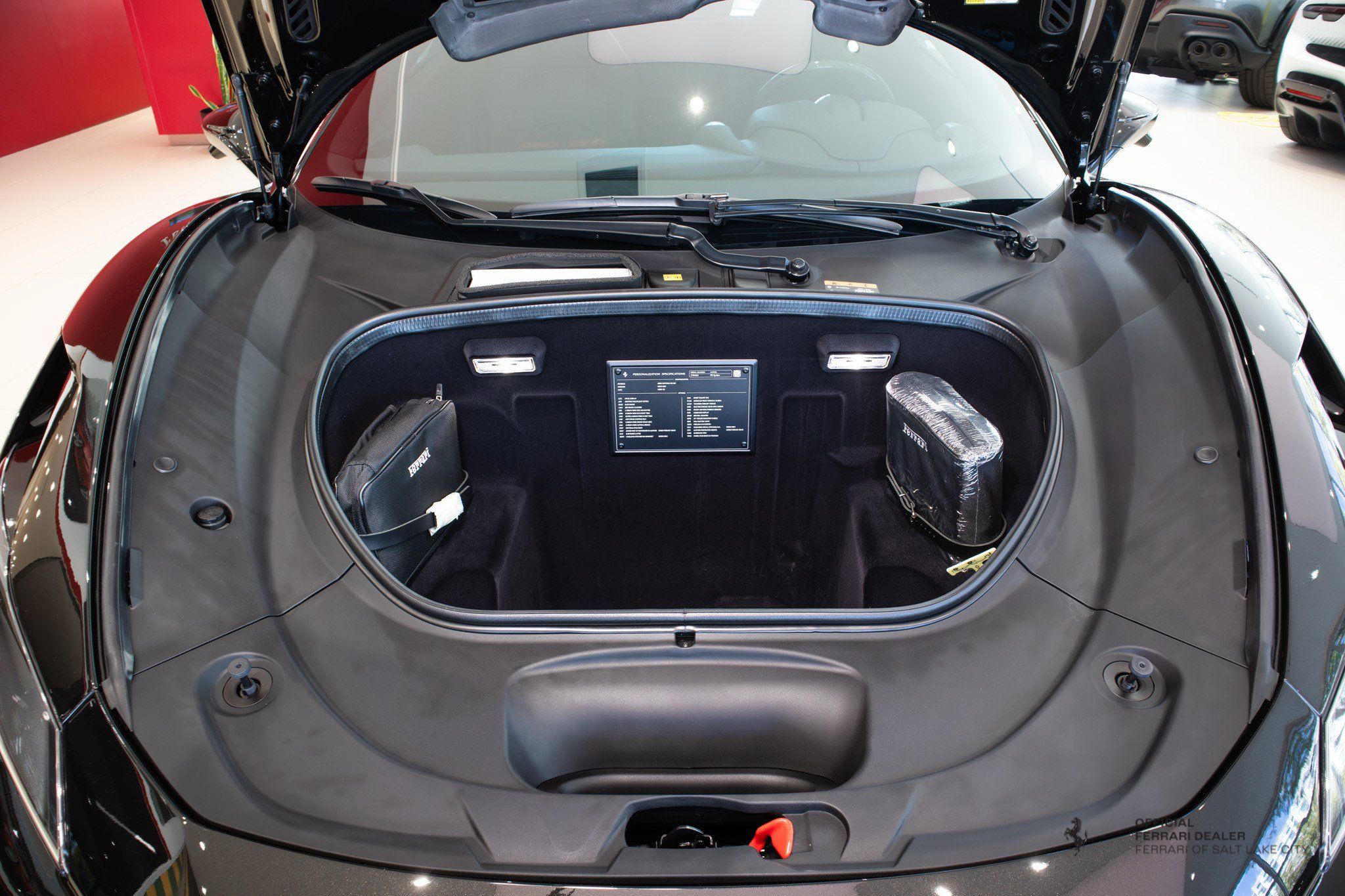 Used 2022 Ferrari F8 Tributo RWD image 11