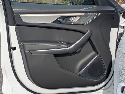 New 2026 Jaguar F-PACE R-Dynamic S image 20