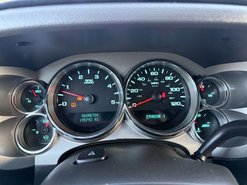 Used 2008 Chevrolet Silverado 2500 W/T RWD image 19