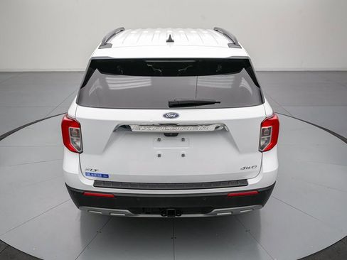 Certified 2024 Ford Explorer XLT w/ Equipment Group 202A AWD/4WD image 6
