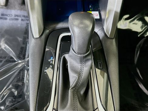 Used 2023 Toyota Corolla Cross XLE FWD image 20