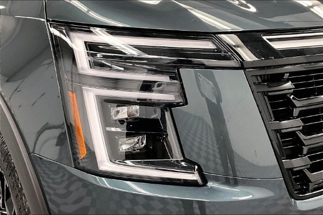 New 2026 Nissan Armada PRO-4X AWD/4WD image 15