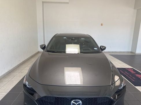 Used 2020 MAZDA MAZDA3 Hatchback w/ Premium Package FWD image 3