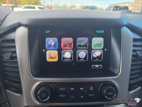 Used 2018 GMC Yukon XL Denali w/ Open Road Package image 22