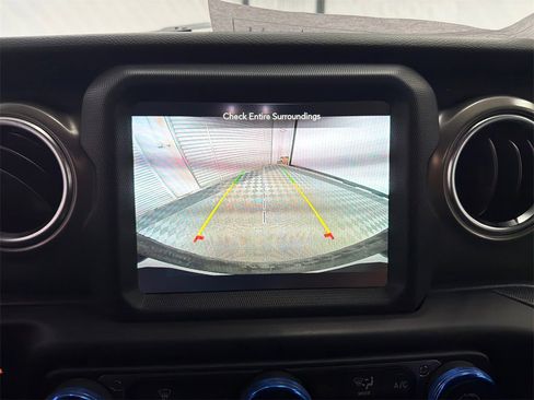 Used 2021 Jeep Wrangler Unlimited Rubicon 4xe w/ Steel Bumper Group image 29