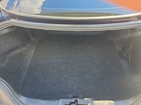 Used 2022 Ford Mustang Shelby GT500 w/ Technology Package image 12