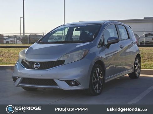 Used 2015 Nissan Versa Note SR image 2