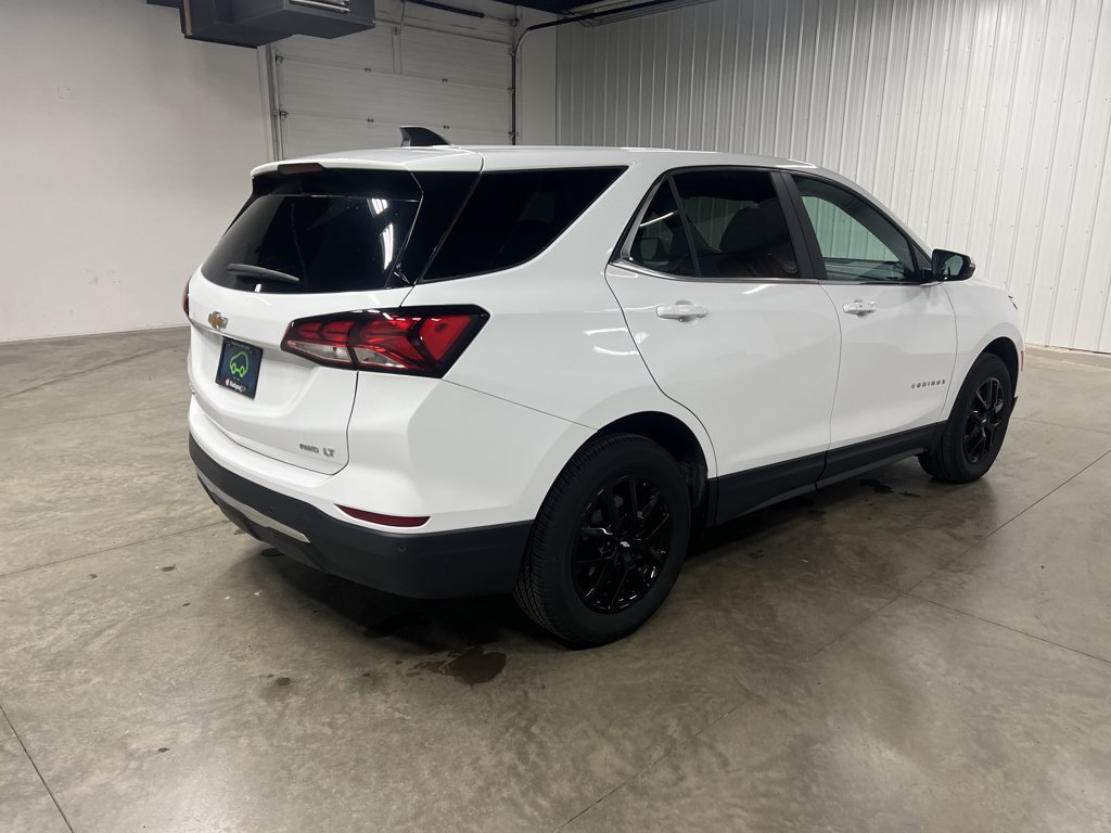 Certified 2024 Chevrolet Equinox LT AWD/4WD image 9