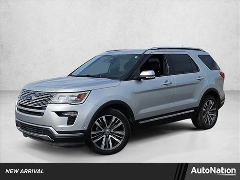 Used 2018 Ford Explorer Platinum image 1