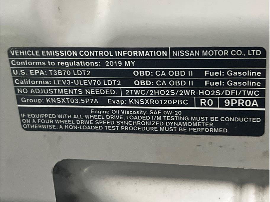 Used 2019 Nissan Pathfinder SV w/ SV Tech Package AWD/4WD image 24