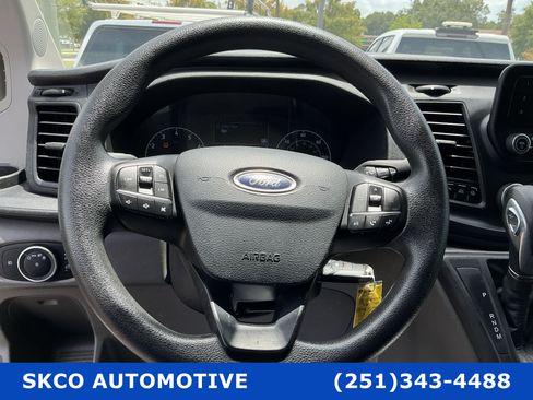 Used 2020 Ford Transit 250 Low Roof RWD image 18