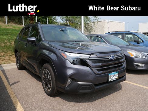 Used 2026 Subaru Forester Premium AWD/4WD image 1