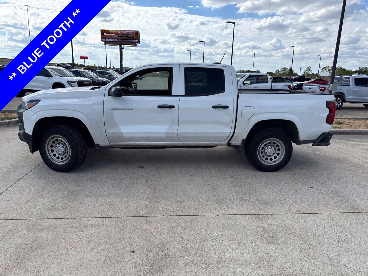 Used 2024 Chevrolet Colorado W/T w/ Safety Package RWD image 3