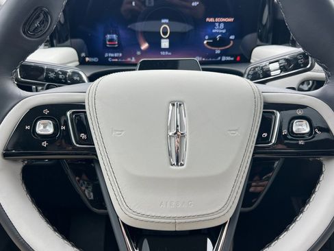 New 2025 Lincoln Aviator Premiere w/ Equipment Group 101A image 23